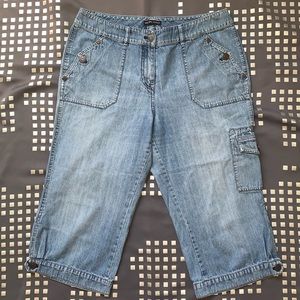 New York & Co. Capri Jeans